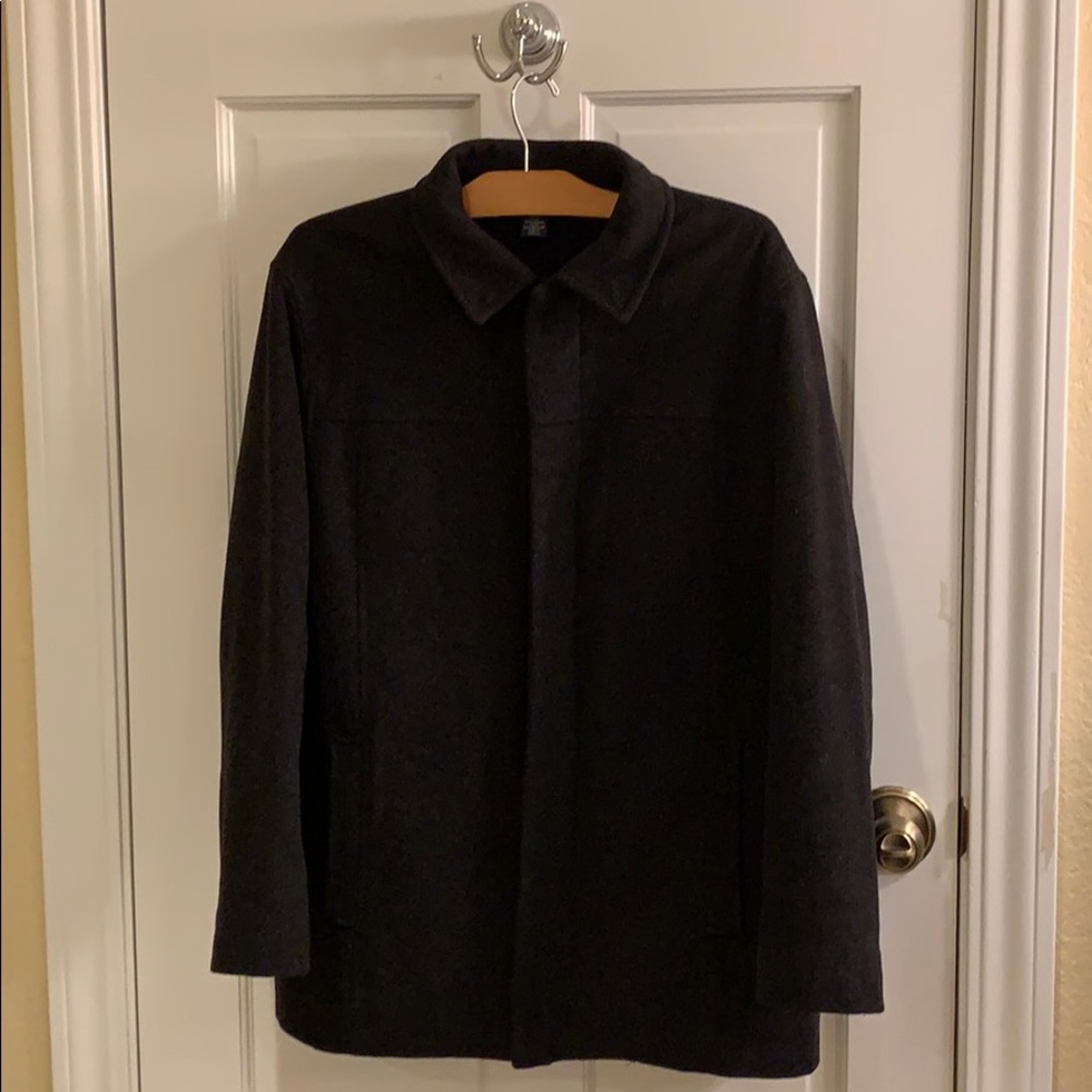 Men’s dark heathered charcoal wool pea coat.